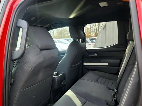 Used 2024 Toyota Tacoma TRD Sport image 15