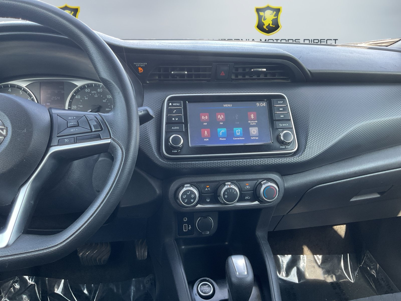 Used 2022 Nissan Kicks S FWD image 13