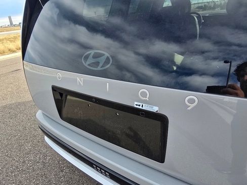 New 2026 Hyundai Ioniq 9 Limited AWD/4WD image 11