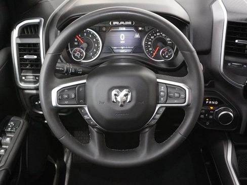Used 2025 RAM 1500 Big Horn AWD/4WD image 23