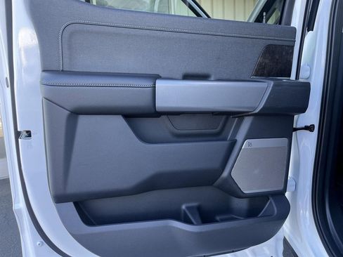 Used 2024 Ford F250 Lariat image 18