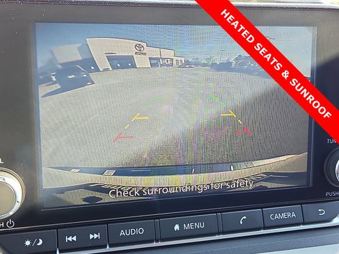 Used 2023 Nissan Rogue SV w/ SV Premium B Package image 17