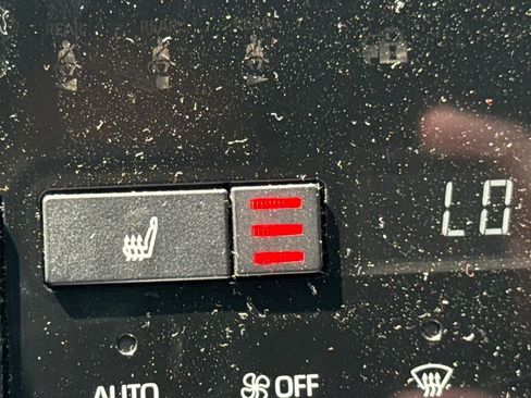 Used 2022 Toyota Avalon XLE FWD image 20