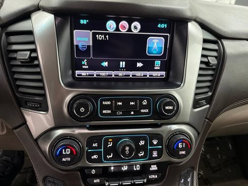 Used 2015 Chevrolet Tahoe LT RWD image 17