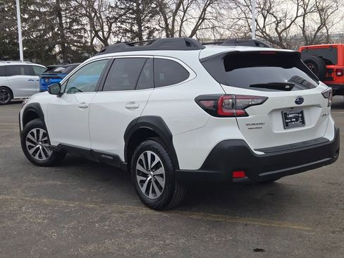 Certified 2025 Subaru Outback Premium w/ Popular Package #1A image 14