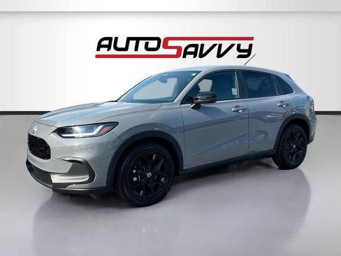 Used 2024 Honda HR-V Sport image 3