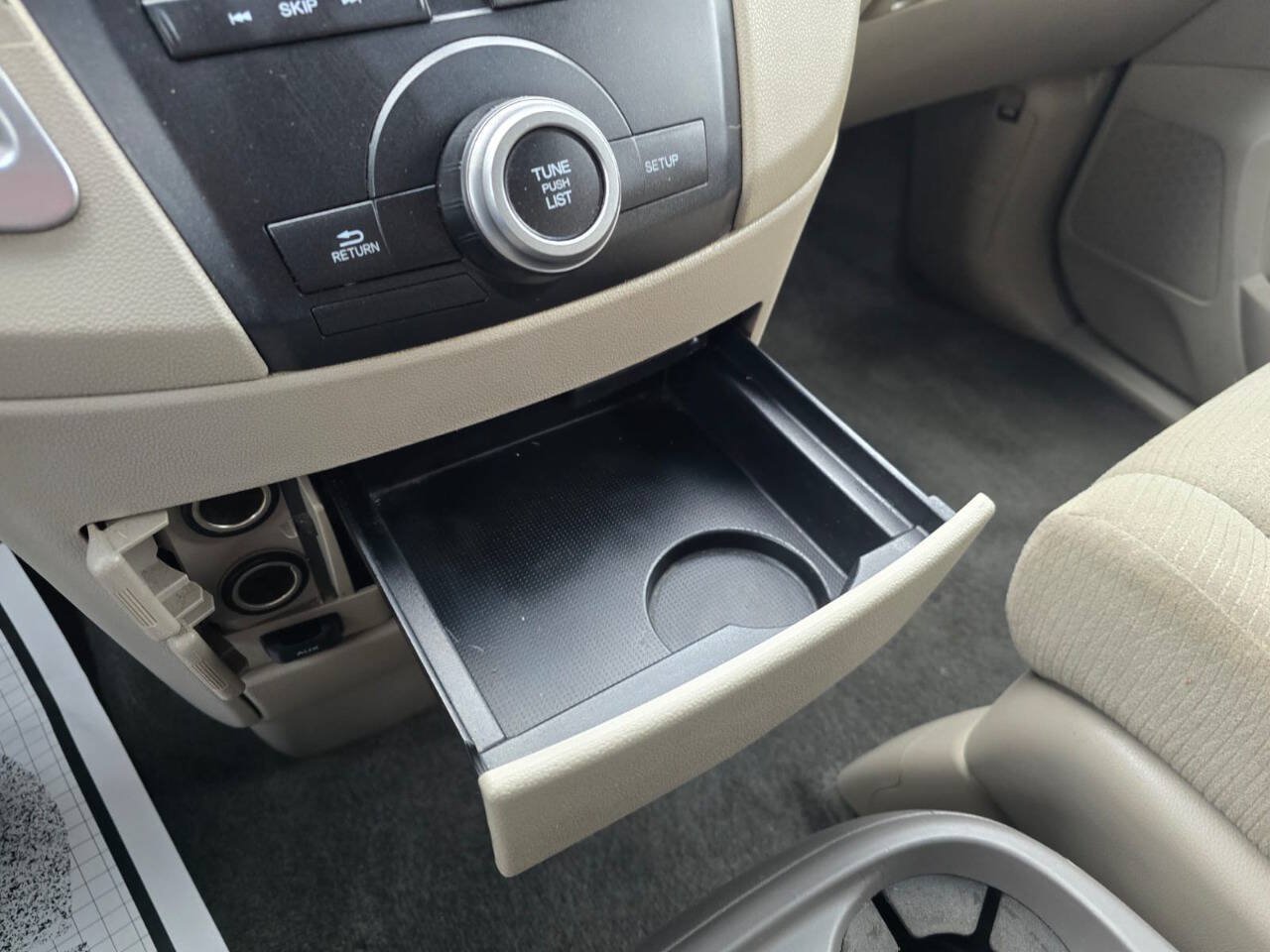 Used 2011 Honda Odyssey EX image 48