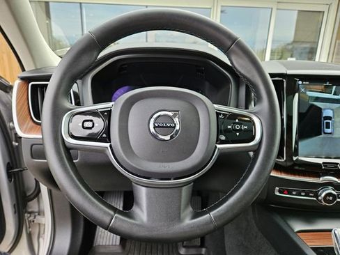 Used 2023 Volvo XC60 B6 Ultimate w/ Protection Package Premier AWD/4WD image 24