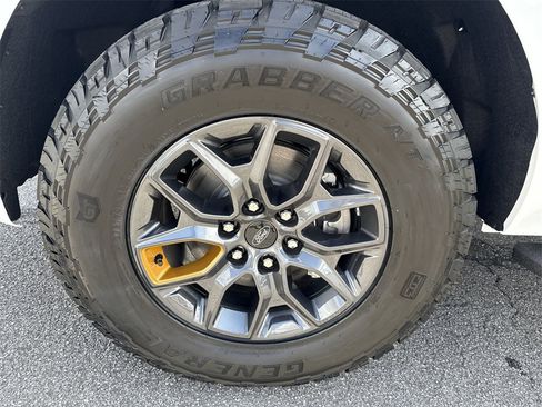 New 2025 Ford Expedition Tremor image 8