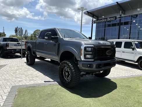Used 2025 Ford F250 Lariat w/ Lariat Ultimate Package AWD/4WD image 7