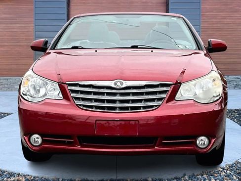 Used 2010 Chrysler Sebring Touring w/ Special Touring Group image 3