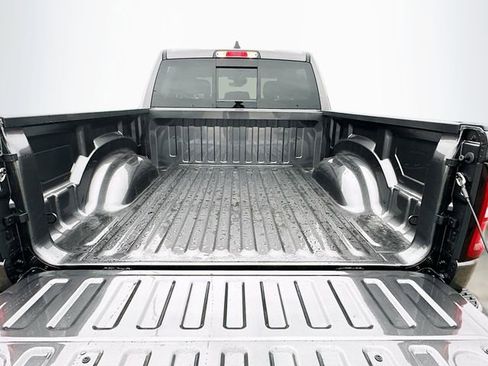 New 2026 RAM 1500 Big Horn w/ Night Edition image 27