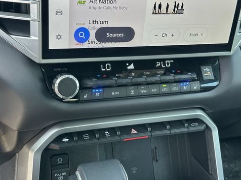 Certified 2025 Toyota Tundra Platinum AWD/4WD image 18