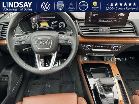 Used 2023 Audi Q5 e Premium Plus w/ Premium Plus Package image 9
