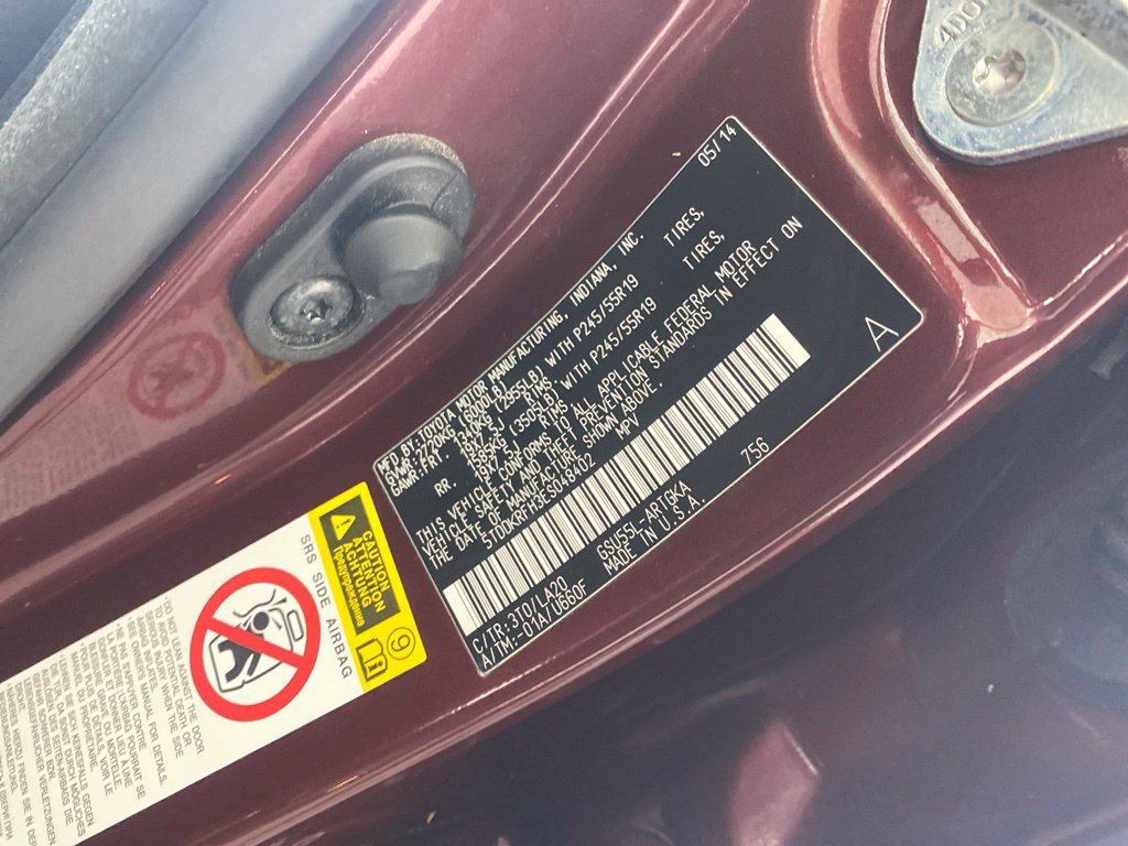 Used 2014 Toyota Highlander Limited AWD/4WD image 36
