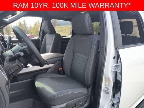 New 2026 RAM 2500 Big Horn AWD/4WD image 11