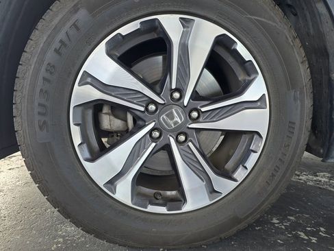Used 2018 Honda CR-V LX image 14