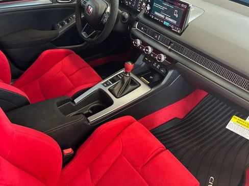 New 2026 Honda Civic Type R image 17