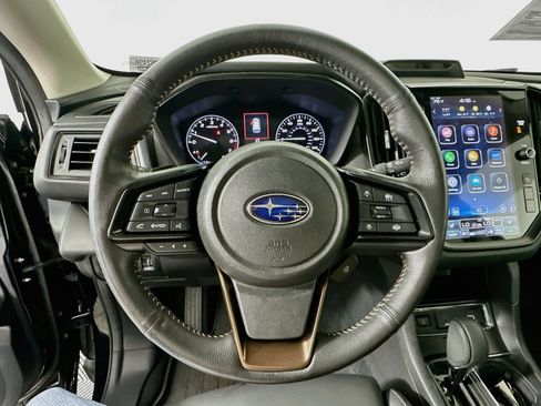 Used 2025 Subaru Ascent Bronze Edition w/ Popular Package #2 AWD/4WD image 11
