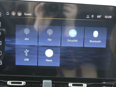 New 2026 Chevrolet Equinox ACTIV image 40