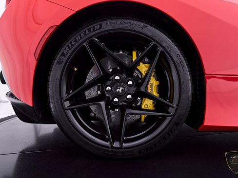 Used 2022 Ferrari F8 Tributo RWD image 33