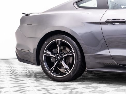 Used 2016 Ford Mustang GT Premium w/ Enhanced Security Package RWD image 33
