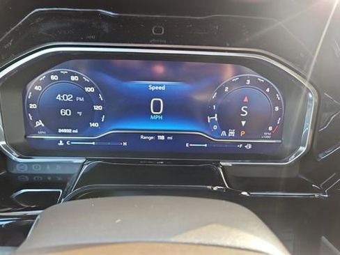 Used 2023 Chevrolet Silverado 1500 LTZ w/ LTZ Premium Package image 12