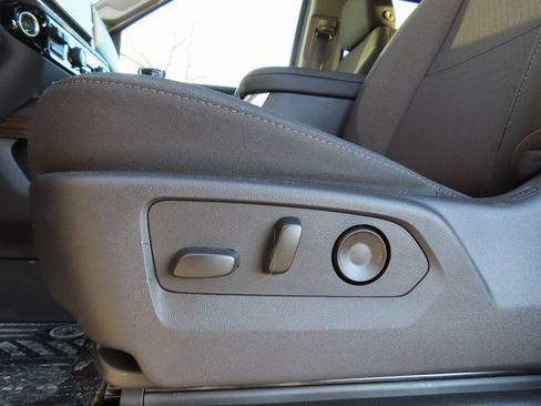 New 2026 Chevrolet Silverado 1500 RST AWD/4WD image 9