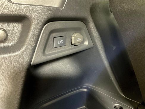 Used 2023 Honda Pilot Elite image 40