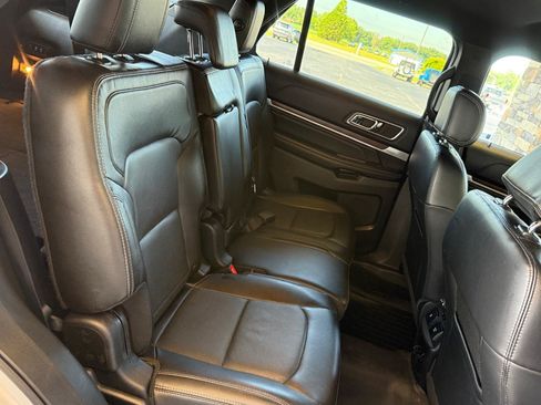 Used 2016 Ford Explorer Limited AWD/4WD image 19