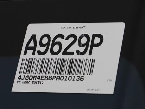 Used 2023 Mercedes-Benz EQS 580 4MATIC SUV image 29