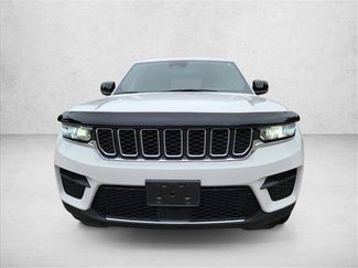 Used 2024 Jeep Grand Cherokee Laredo X w/ Luxury Tech Group I AWD/4WD video 2