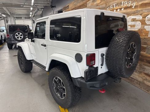 Used 2017 Jeep Wrangler Rubicon AWD/4WD image 7
