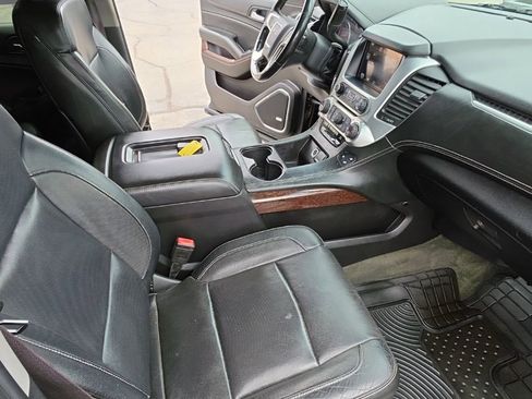 Used 2015 GMC Yukon SLT w/ HD Trailering Package image 27