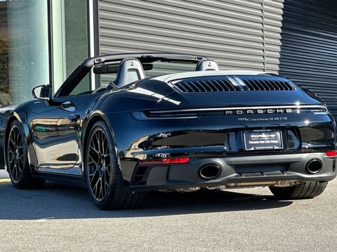 Used 2023 Porsche 911 Carrera 4 GTS image 3