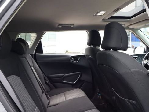 Used 2023 Kia Soul EX FWD image 27