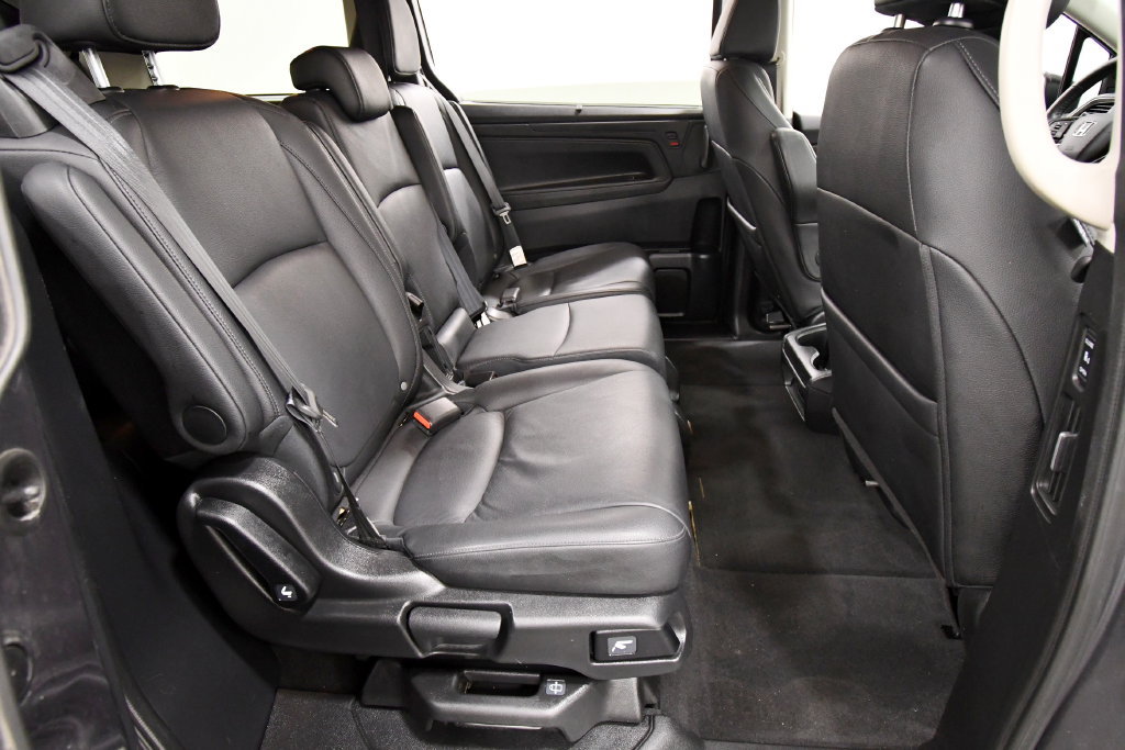 Certified 2025 Honda Odyssey EX-L image 18