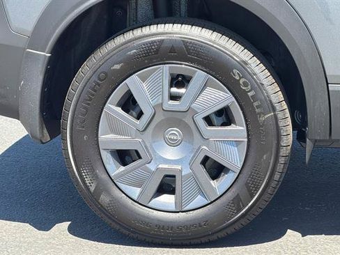 New 2026 Nissan Kicks S FWD image 32