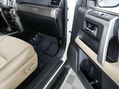 Used 2019 Toyota 4Runner SR5 Premium AWD/4WD image 25