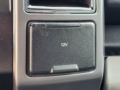 Used 2018 Ford F150 XLT w/ Trailer Tow Package image 14