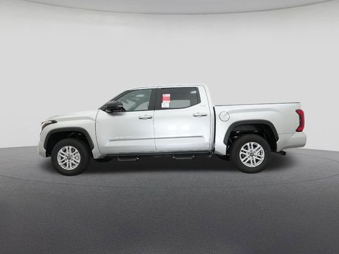 New 2026 Toyota Tundra SR5 image 19