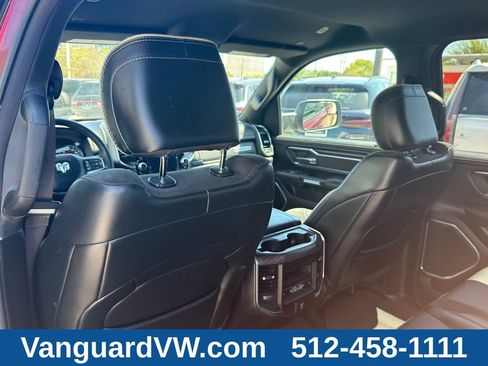 Used 2025 RAM 1500 Laramie AWD/4WD image 32