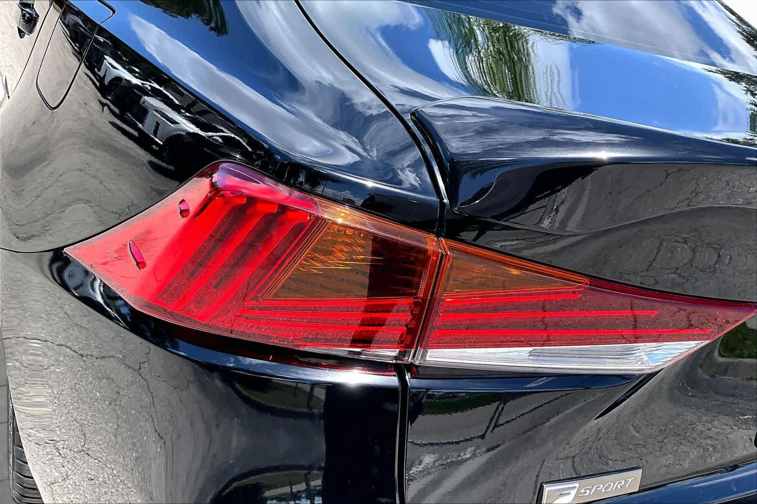 Used 2020 Lexus IS 300 F Sport w/ Blackline Edition RWD image 29