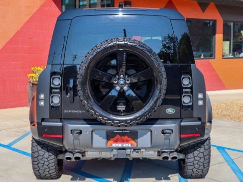 Used 2023 Land Rover Defender 90 V8 image 6