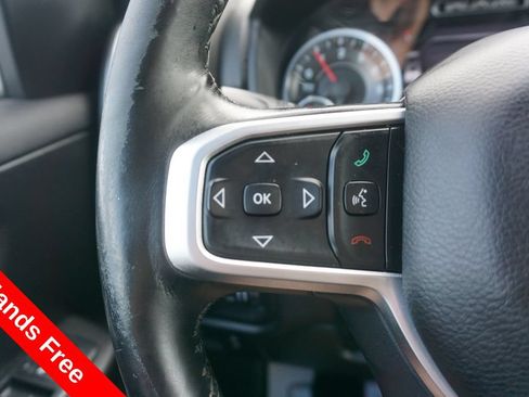 Used 2019 RAM 1500 Big Horn AWD/4WD image 4