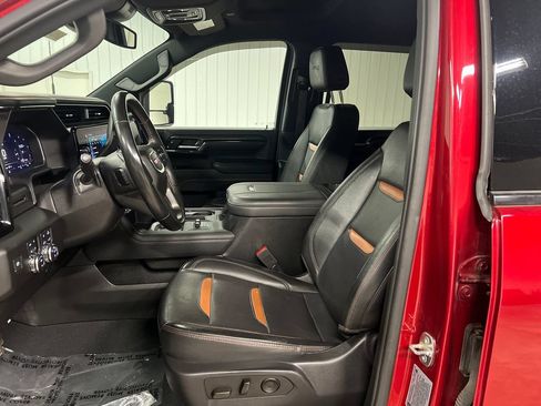 Certified 2024 GMC Sierra 2500 AT4 w/ AT4 Preferred Package AWD/4WD image 13