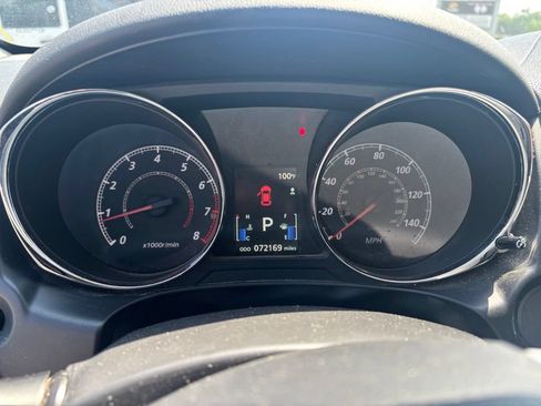 Used 2018 Mitsubishi Outlander Sport ES FWD image 11