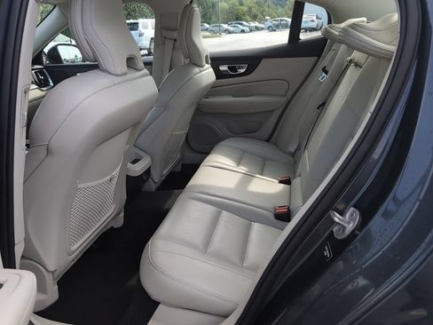 Used 2024 Volvo S60 B5 Plus FWD image 10