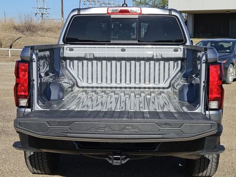 Used 2024 Chevrolet Colorado Trail Boss w/ Advanced Trailering Package image 9
