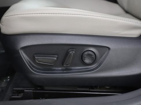 Used 2023 Toyota Camry XLE w/ Protection Package (Q2) (TMS) image 28